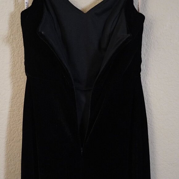 Lavetir Black Crushed Velvet Maxi Dress V Neck Side Slit 6 Strappy Witchy Goth - Picture 8 of 13